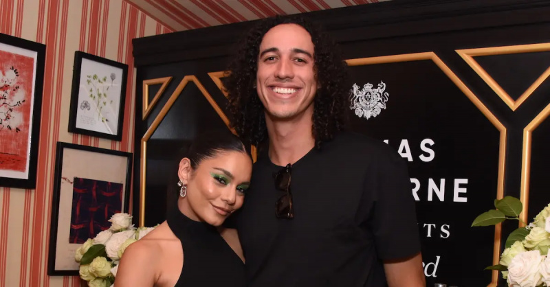 Vanessa Hudgens Büyümüş ve Evli - Kocası Kim?