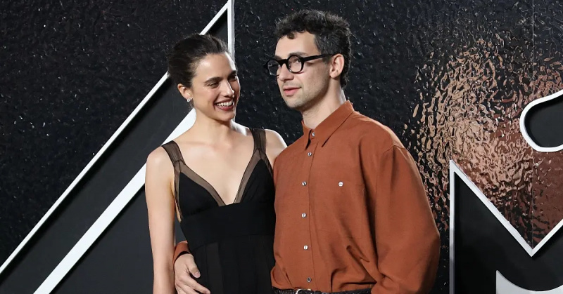 Jack Antonoff és Margaret Qualley részt vesz a VMA-n