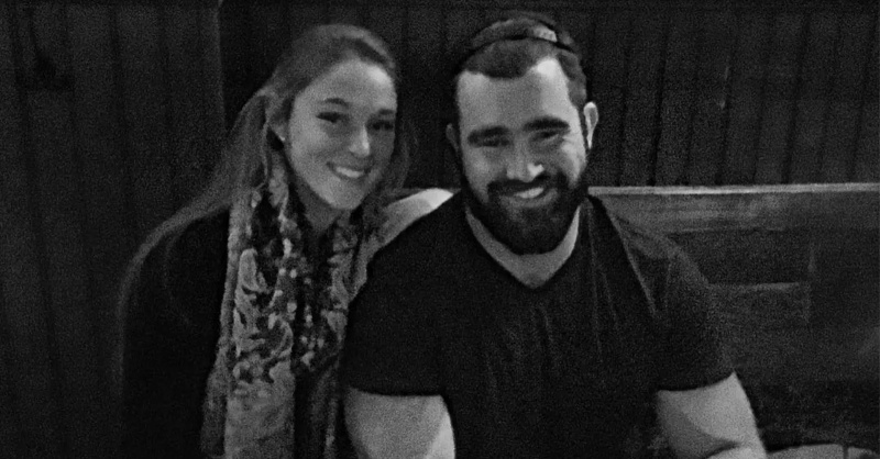 Kisah Cinta Abad 21 Jason dan Kylie Kelce Menggemaskan dan Lucu