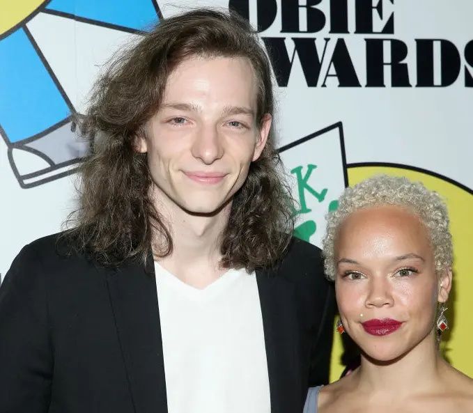 Mike Faist și Tilly Evans-Krueger la Premiile Obie în 2017
