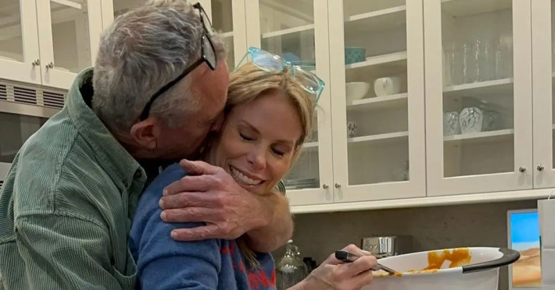   RFK Jr și Cheryl Hines