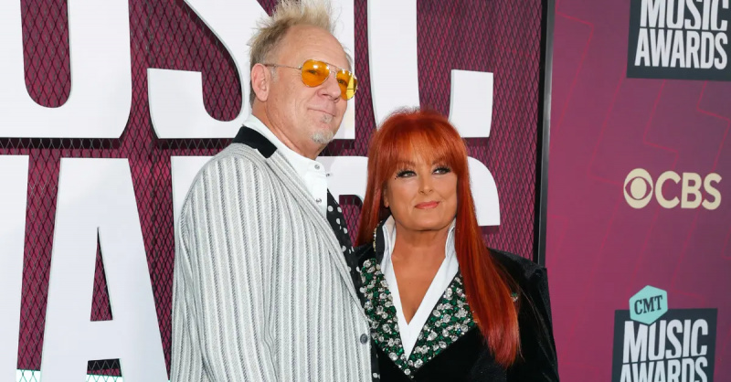 Cactus Moser at Wynonna Judd