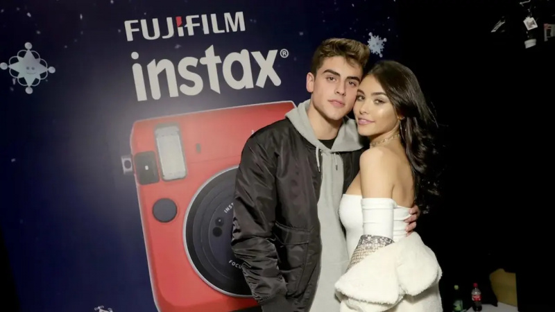 Jack Gilinsky dan Madison Beer menghadiri Z100's artist gift lounge during Jingle Ball 2016 on Dec. 9, 2016