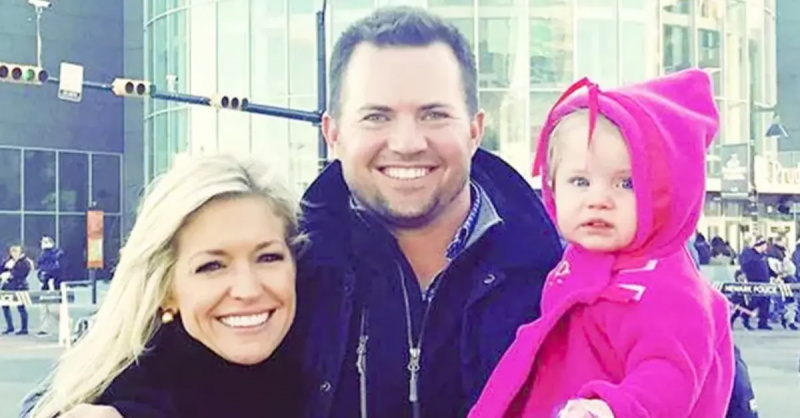 Ainsley Earhardt volt férjével, Will Proctorral és lányukkal, Haydennel.