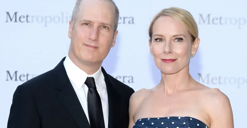Amy Ryan ed Eric Slovin sul tappeto rosso