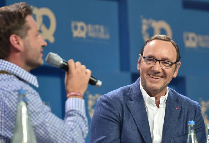 Rolf Schroemgens ja Kevin Spacey ajal'Bits & Pretzels Founders Festival' at ICM Munich
