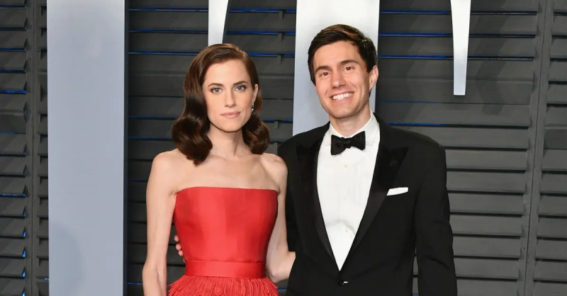 Allison Williams și Ricky Van Veen