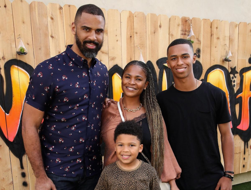 Judoka femenina, Nia Long, Massai Dorsey II y Kez Sunday