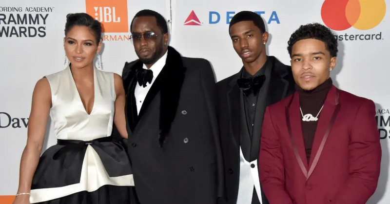 Cassie, Diddy, Christian Combs ve Justin Dior Comb, 2018'de Clive Davis ve Kayıt Akademisi Grammy Öncesi'nde