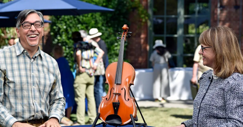 PBS będzie kręcić „Antiques Roadshow” w tych 5 miastach USA latem 2023 r.