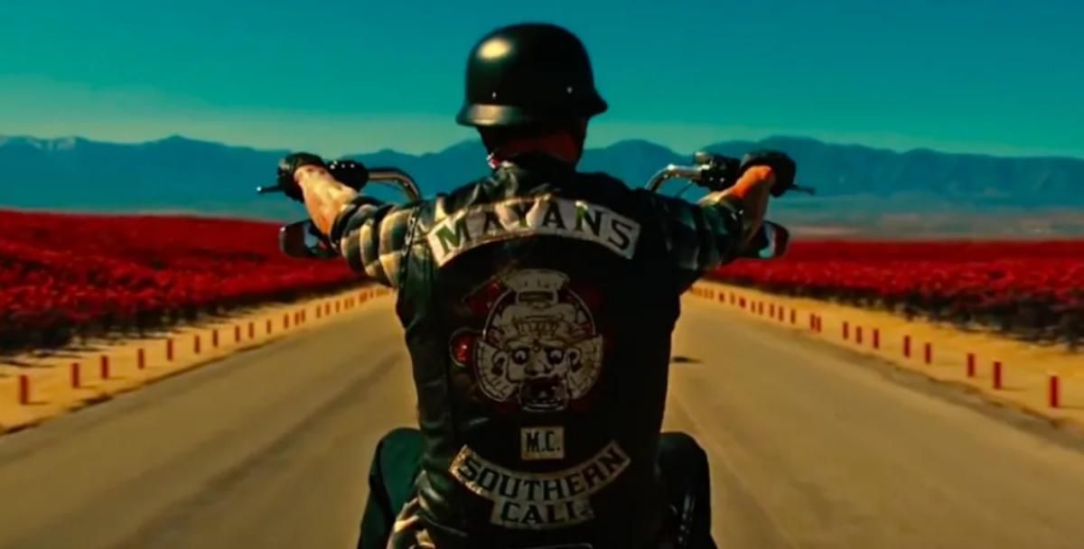 Is the Ride Over для 'Mayans M.C.' или Было ли продлено дополнительное предложение FX на 4-й сезон?