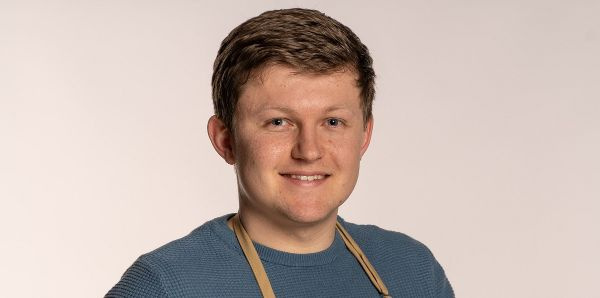 Şimdi 2023'te Great British Baking Show'dan Josh Smalley Nedir?