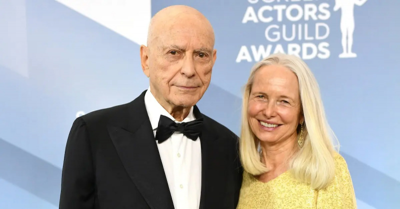   Alan Arkin e sua esposa, Suzanne Newlander, no 26º Screen Actors Guild Awards em 19 de janeiro de 2020