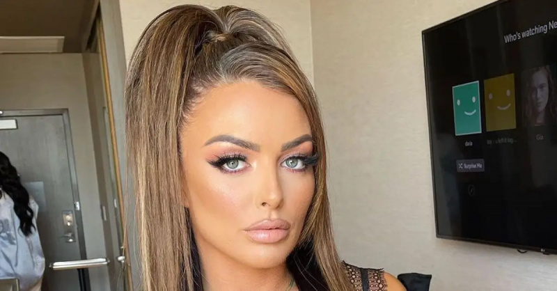 Mandy Rose