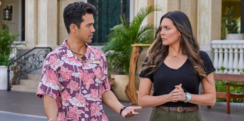 taylor cole,kanoa goo,kanoa goo age,onde foi filmado o coração de aloha,local de filmagem do coração de aloha,localização do coração de aloha,elenco de marca registrada das noites de verão,noites de verão marcantes 2023,padrão alfa do coração,coração aloha,marca registrada aligarh,marca registrada aloha,marca registrada aloha filme