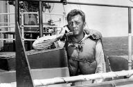   潜水艦映画のリスト、新しい潜水艦映画、u 571 に似たロマンス映画、netflix で u 571 に似た映画、u 571 に似た最高の映画、似た映画を探す、u 571 に似た映画、休暇に似た映画、ウォンテッドに似た映画、 u 571 に似た映画、310 to yuma に似た映画、Gone に似た映画、voyagers に似た映画、レンタルに似た映画