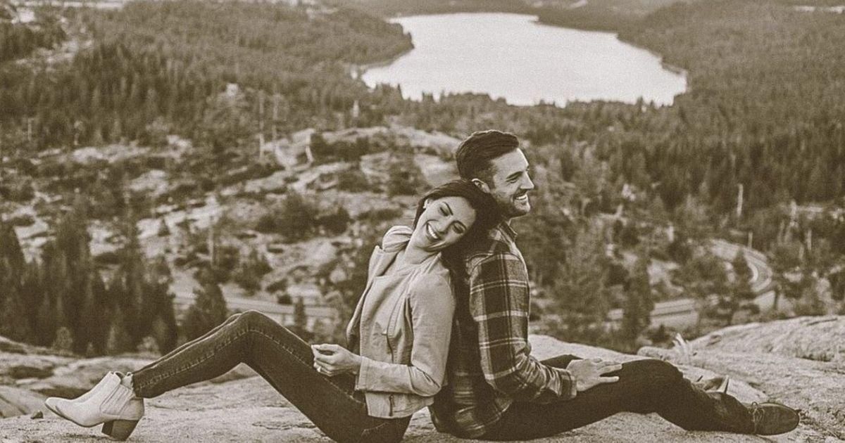 Zašto su se zvijezde 'Bachelorette' Becca i Garrett rastale?