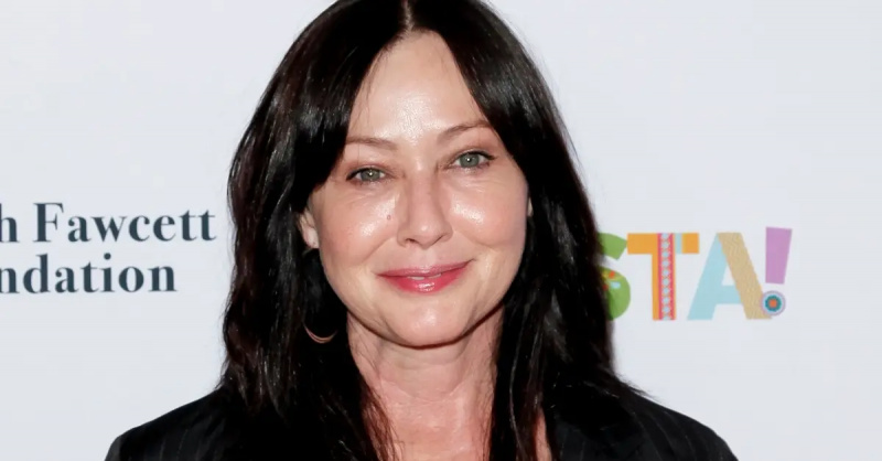Filmu 'Charmed' un 'Beverly Hills 90210' zvaigzne Šenens Dohertijs ir aizgājis mūžībā 53 gadu vecumā