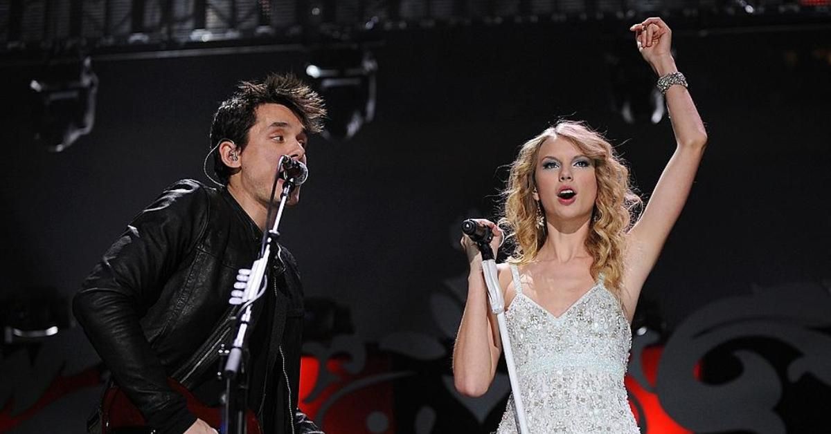 Mối quan hệ của John Mayer và Taylor Swift có phải là không phù hợp? Một số người hâm mộ nghĩ vậy