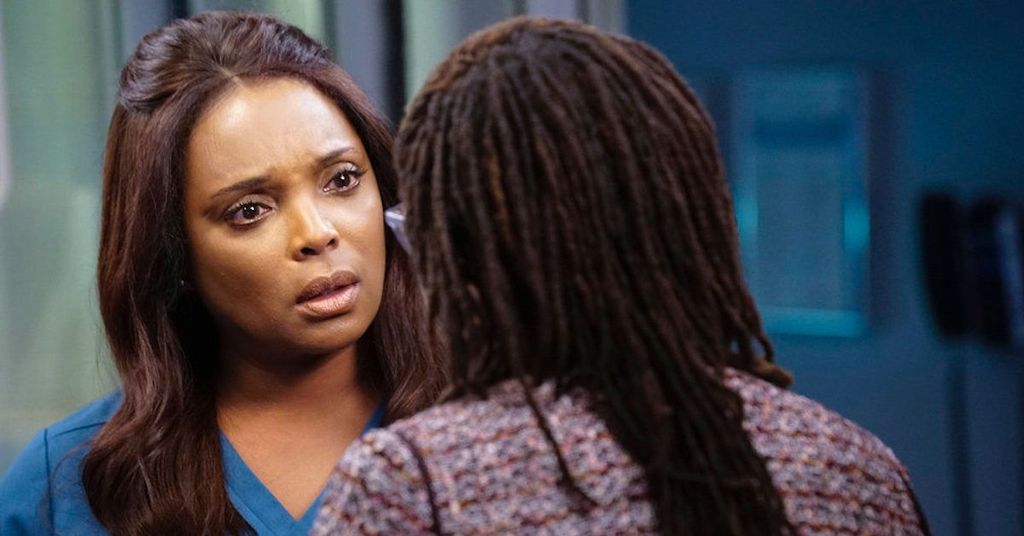 'Chicago Med's Marlyne Barrett čerpá zo svojich vlastných skúseností s rakovinou a hrá Maggie