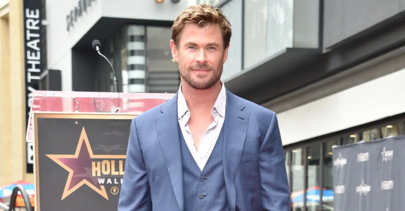   Ceremonia gwiazd Chrisa Hemswortha w Hollywood Walk of Fame