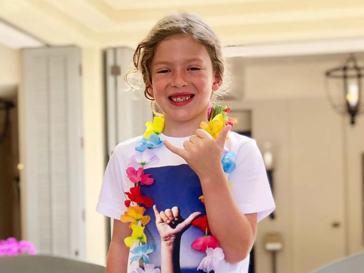   Tori Spelling Vermögen, Tori Spelling Kinder, Dean Mcdermott Kinder, Tori Spelling Alter, Tori Spelling Kinderalter, Tori Spelling Sohn, Tori Spelling Kindernamen, Dean Mcdermott Tochter Lola, Tori Spelling und Dean Mcdermotts Kinder