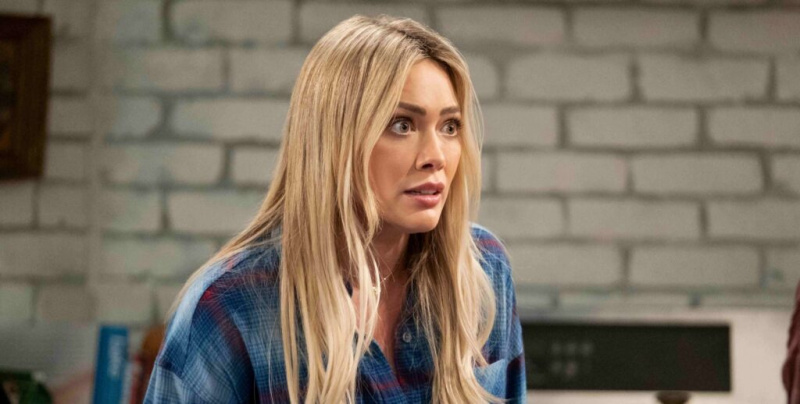 Agenda lotada de Hilary Duff: filmes e programas de TV no horizonte