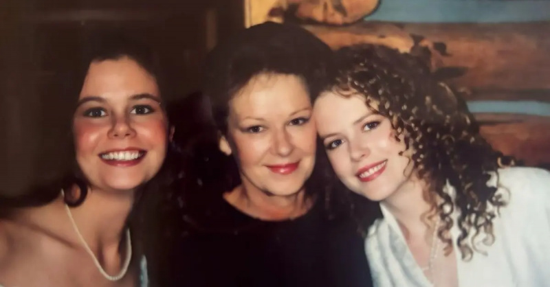 Nicole Kidman bedankt fans voor de “uitstorting van liefde” na de dood van haar moeder