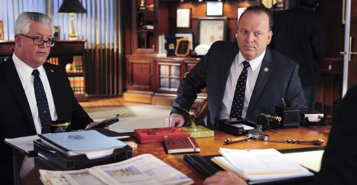 Este episódio de 'Blue Bloods' faz os fãs pensarem que Robert Clohessy está saindo