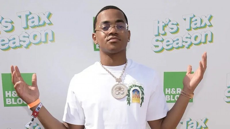 Michael Rainey Jr. la H&R Block's Tax Prep Tailgate Games on Feb. 12, 2023