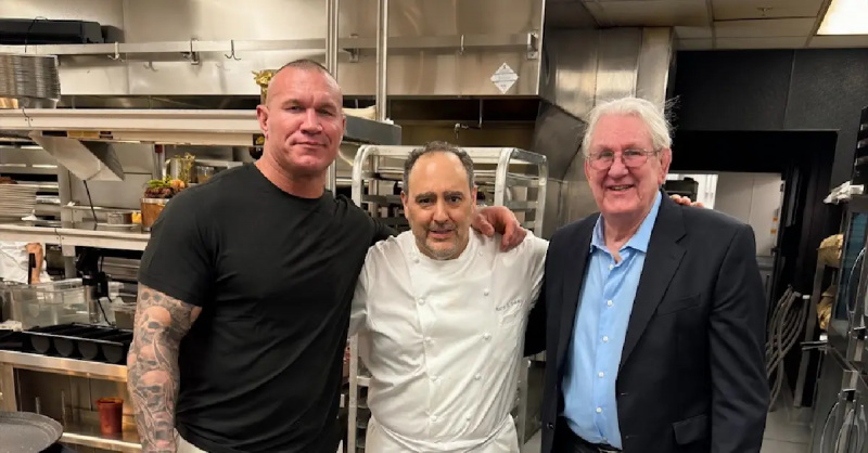 WWE yıldızı Randy Orton Baba Kovboy Bob Orton Orton Şef Barry Dakake Barry Downtown Prime Circa Las Vegas