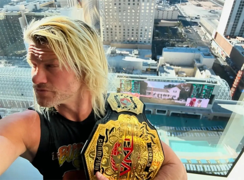  TNA güreşçisi Nic Nemeth Circa Las Vegas