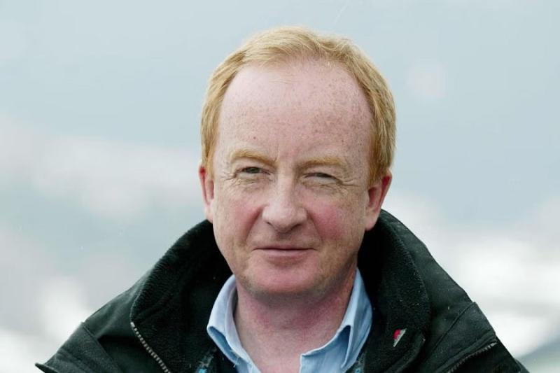 ความเจ็บป่วยของ Nicholas Witchell: ข้อมูลเชิงลึกเกี่ยวกับการต่อสู้ด้านสุขภาพของบุคคลที่มีชื่อเสียง