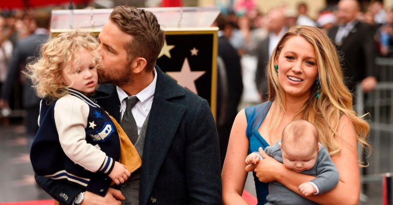 Ryan Reynolds' family