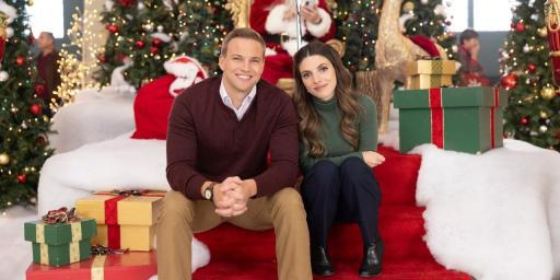 The Jingle Bell Jubilee: Unraveling the Christmas Show's Storyline
