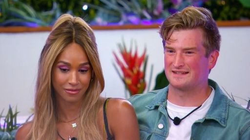   hannah love island usa, bergie love island instagram, bergie et taylor toujours ensemble, leo et kassy love island, bergie, taylor, love island usa
