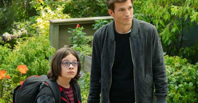 (L-R) Wesley Kimmel og Ashton Kutcher ind'Your Place or Mine'