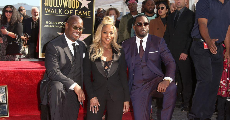 (lr): Andre Harrell, Mary J. Blige และ Diddy ที่งาน Hollywood Walk of Fame ของเธอ