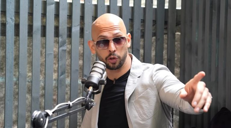   indiciado, patrimônio líquido de andrew tate, twitter de andrew tate, o que é tráfico humano, irmão de andrew tate, indiciado vs acusado, irmãos tate libertados, quanto tempo andrew está preso por