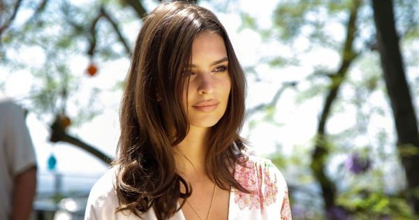   ความสูงของ emily ratajkowski, ความสูงของ emily ratajkowski pete davidson, imdb ของ emily ratajkowski, instagram ของ emily ratajkowski, มูลค่าสุทธิของ emily ratajkowski, ความสูงของสามีของ emily ratajkowski, ภูมิหลังทางชาติพันธุ์ของ emily ratajkowski, ลูกของ emily ratajkowski, ภาพยนตร์ emily rata, ภาพยนตร์และละครทีวีของ emily ratajkowski
