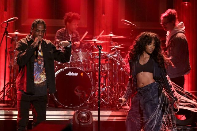   timothee chalamet,travis scott och kylie jenner,yung sweet ro,yung sweet ro före operationen,dejtar travis scott sza,dejtar travis scott sza,är travis scott dejtar någon,är kylie jenner dejtar travis scott 2021