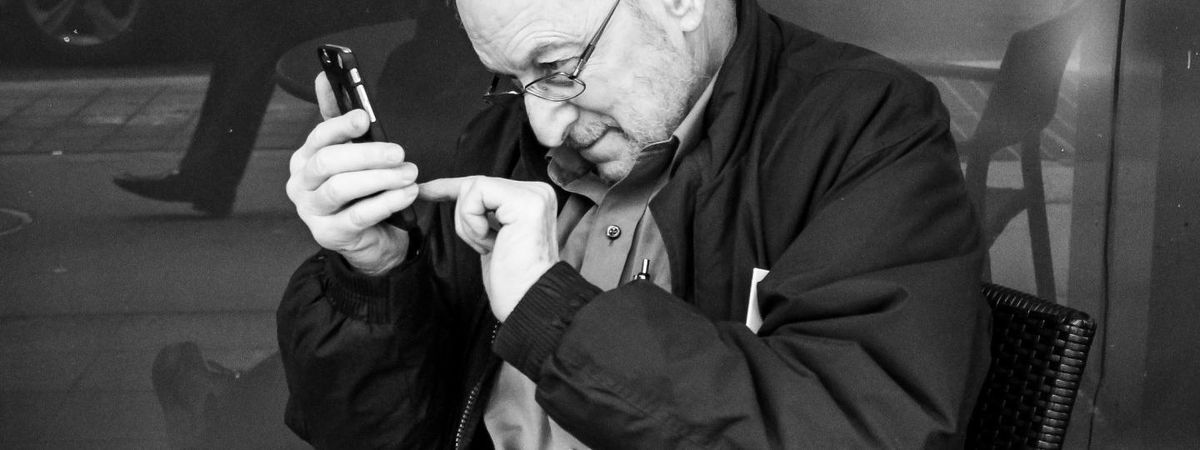 Tanulmány: A Twitteren jobban jársz, ha az őrült nagybátyádat vizsgálod meg, mint egy teljesen idegent