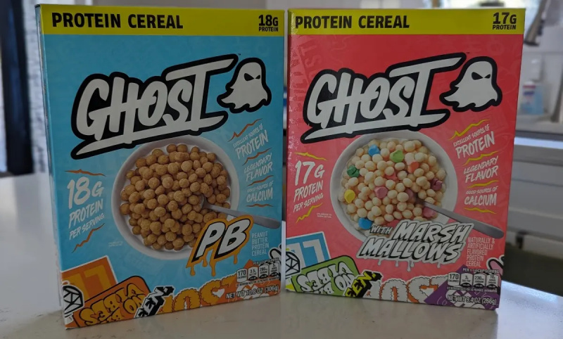 Išbandėme: „Ghost Protein“ dribsniai gali priminti apie kitus pusryčių dribsnius