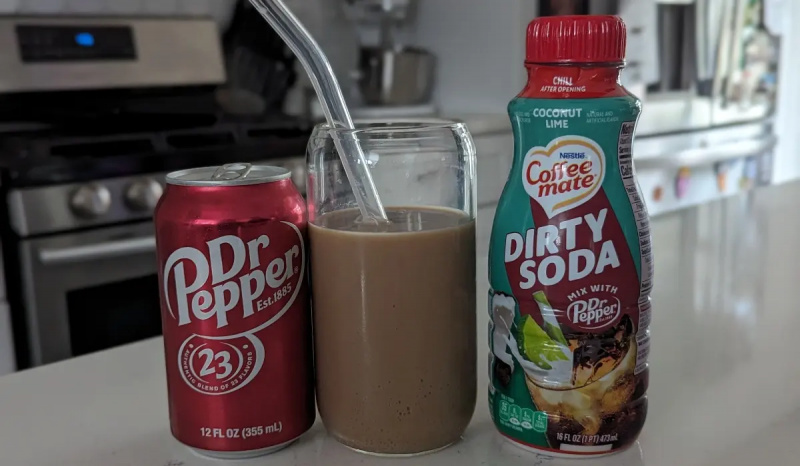 我们尝试过：Coffee Mate Dirty Soda 和 Dr Pepper 是一个奇怪的 TikTok 组合