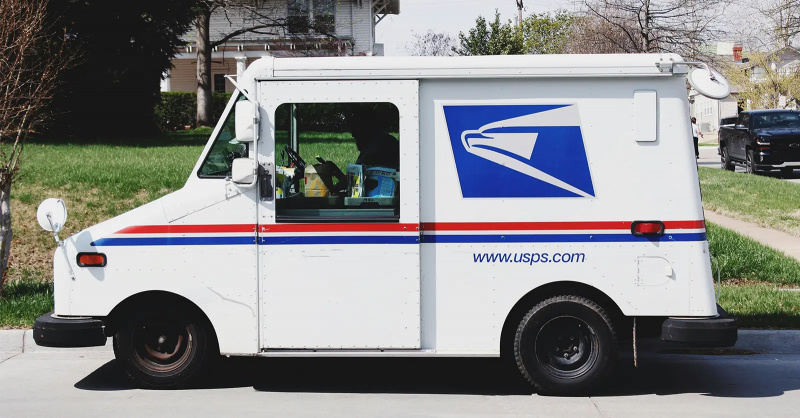 Salamat sa Isang Nagtatakang Mailman, Alam Na Namin Ngayon Kung Magkano ang Ginagastos ng USPS sa Mga Rubber Band — at Marami Ito