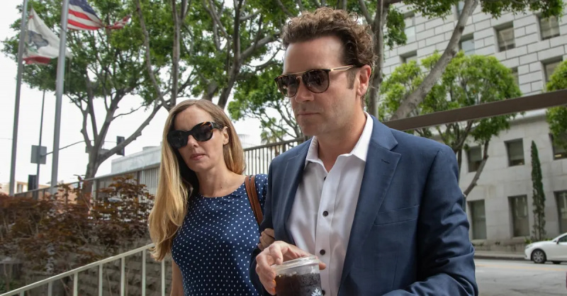 Danny Masterson és felesége, Bijou Phillips úton a nemi erőszak megismétlésére