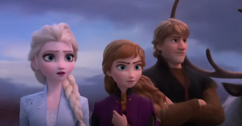 Các nhà lý luận âm mưu buộc tội Disney đặt tên lại
