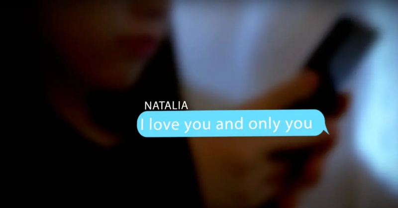 Natalia Grace pisze SMS-y ze swoim chłopakiem Neilem