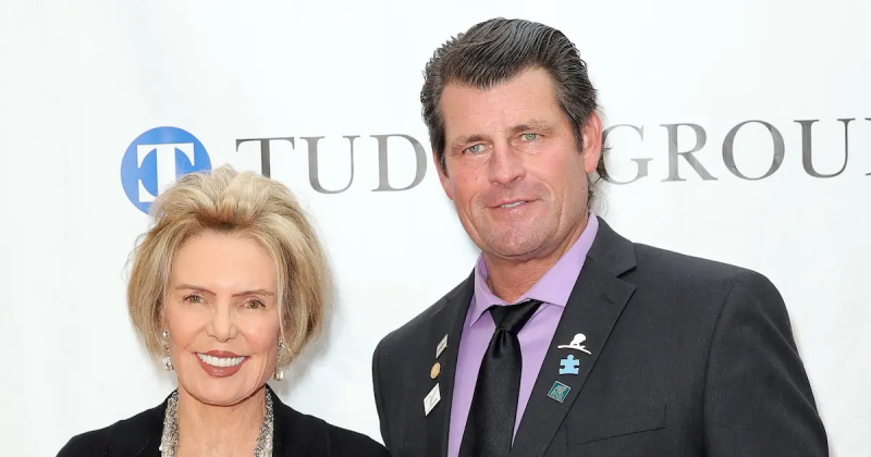 Lesley Visser e Scott Erickson participam do 38º Jantar Anual das Grandes Lendas do Esporte (2023)