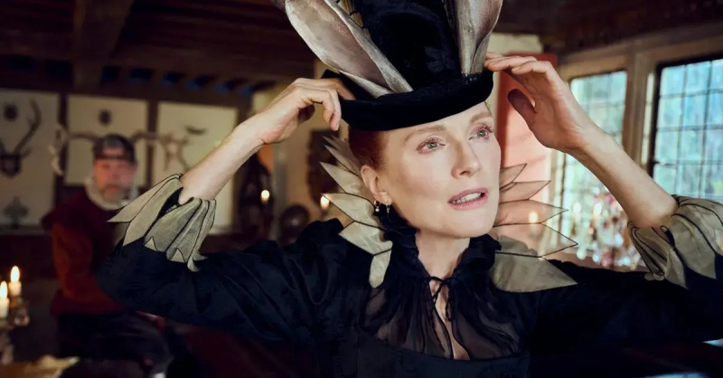Julianne Moore în'Mary & George'